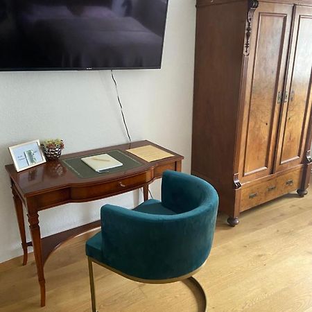 Schoene Ferienwohnung Mit Kostenlosem Parkplatz Cottbus Luaran gambar