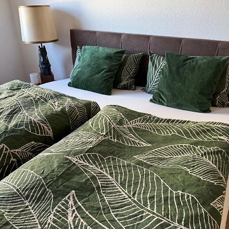 Schoene Ferienwohnung Mit Kostenlosem Parkplatz Cottbus Luaran gambar
