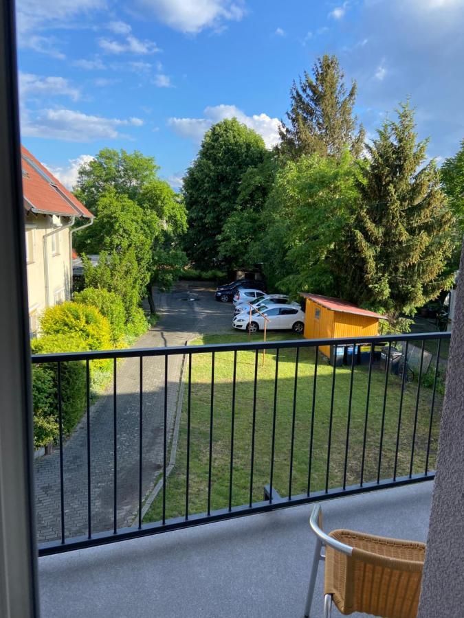 Schoene Ferienwohnung Mit Kostenlosem Parkplatz Cottbus Luaran gambar