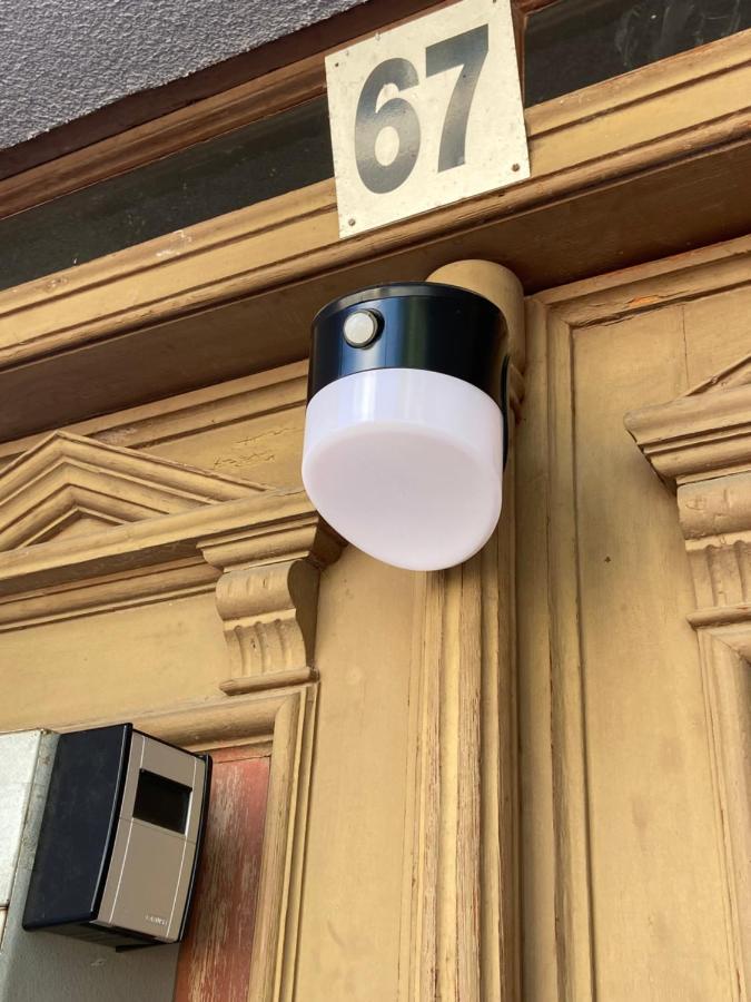 Schoene Ferienwohnung Mit Kostenlosem Parkplatz Cottbus Luaran gambar